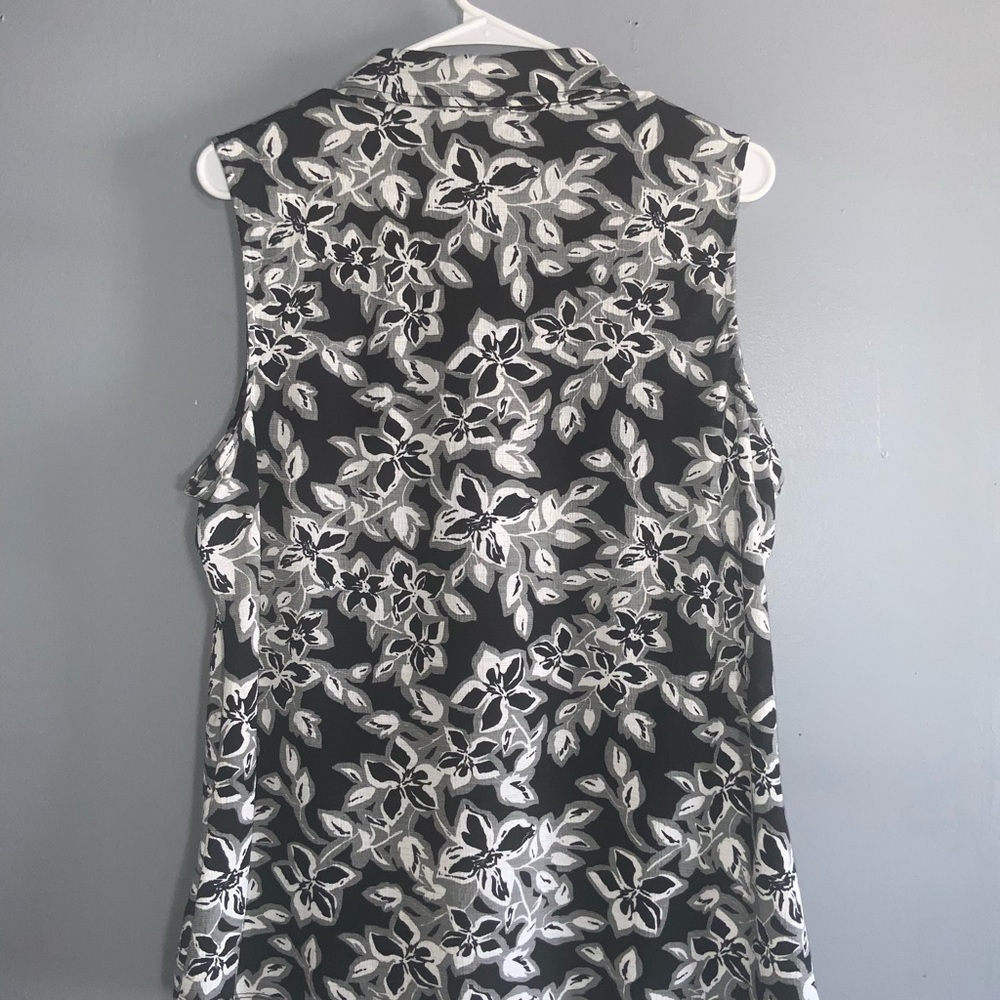Fred David Black & White Floral Sleeveless Tie Burton Front Stretch Knit Top 1X - Picture 7 of 9